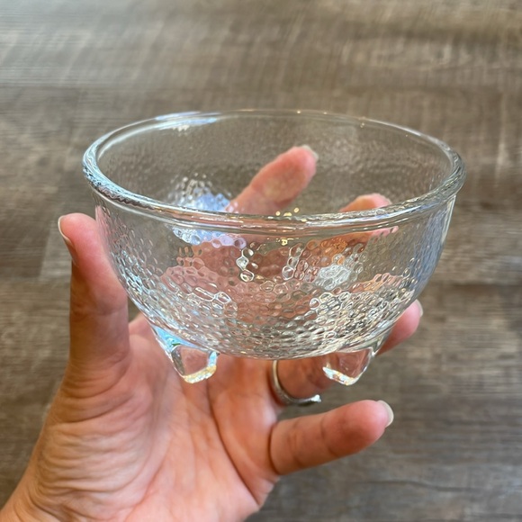 Set of 2 Vintage Crisa Libbey Pebble Texture Footed Glass Serving Bowls - Picture 5 of 10